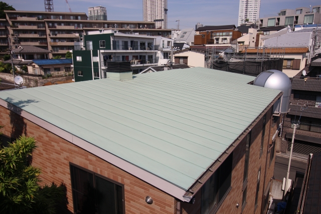 断熱塗料と遮熱塗料の違いって？それぞれの特徴を比較